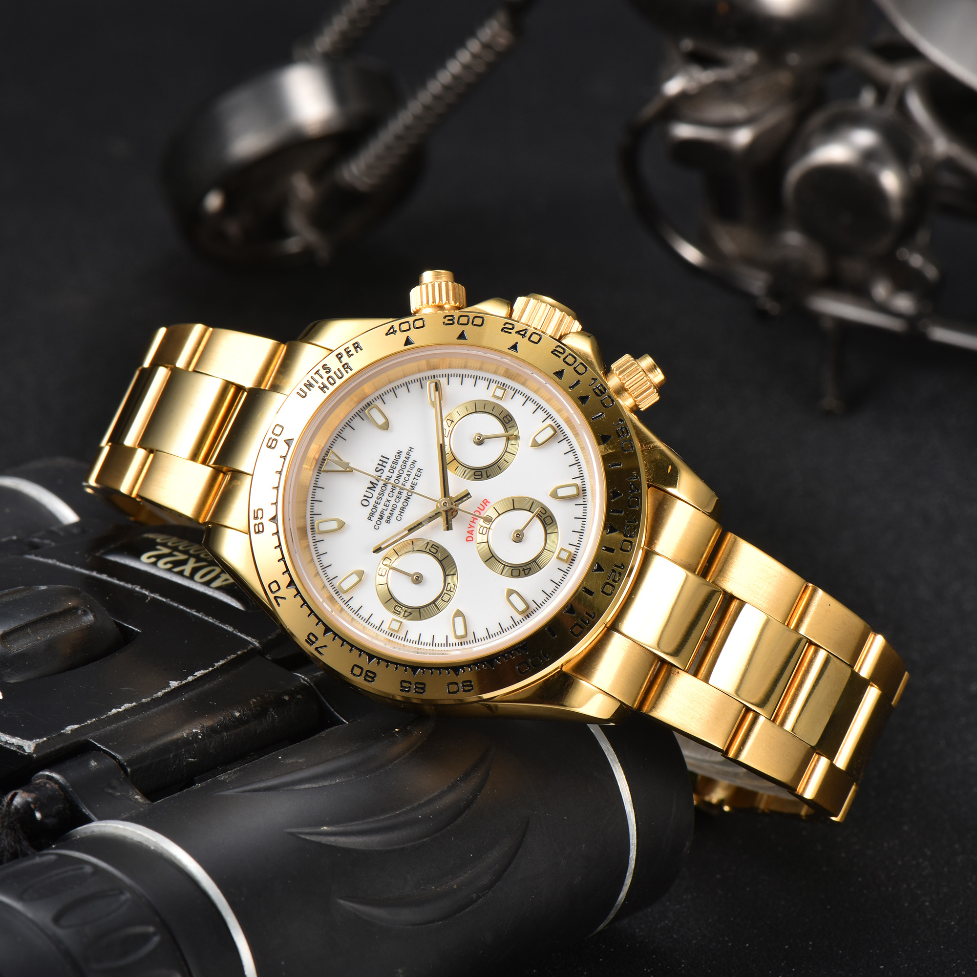 39mm VK63 watch Gold Stainless - Stainless Bracelet Diver recension och pris