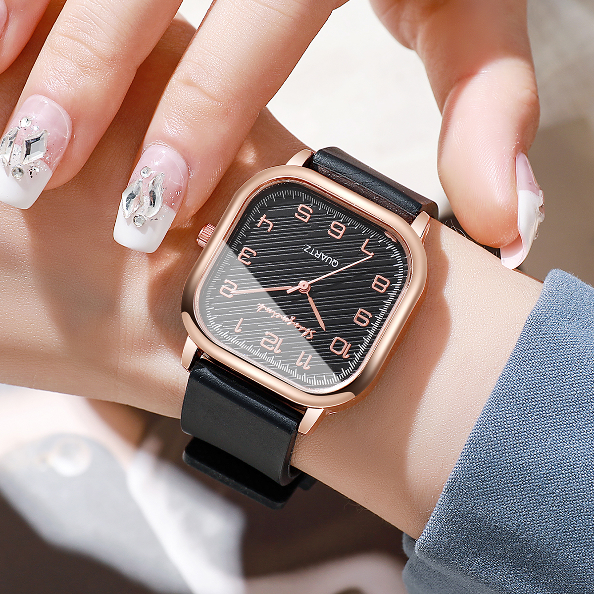 Fashion Square Women Watches C - Silicone Band Women recension och pris