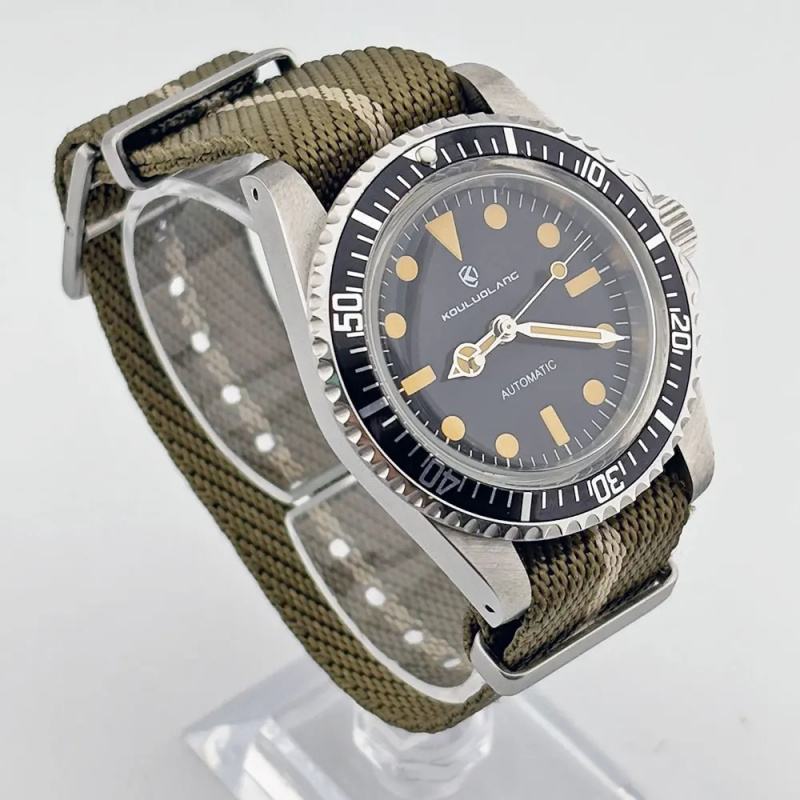 NH35 vintage 40mm sapphire gla - Tropic Strap Vintage recension och pris