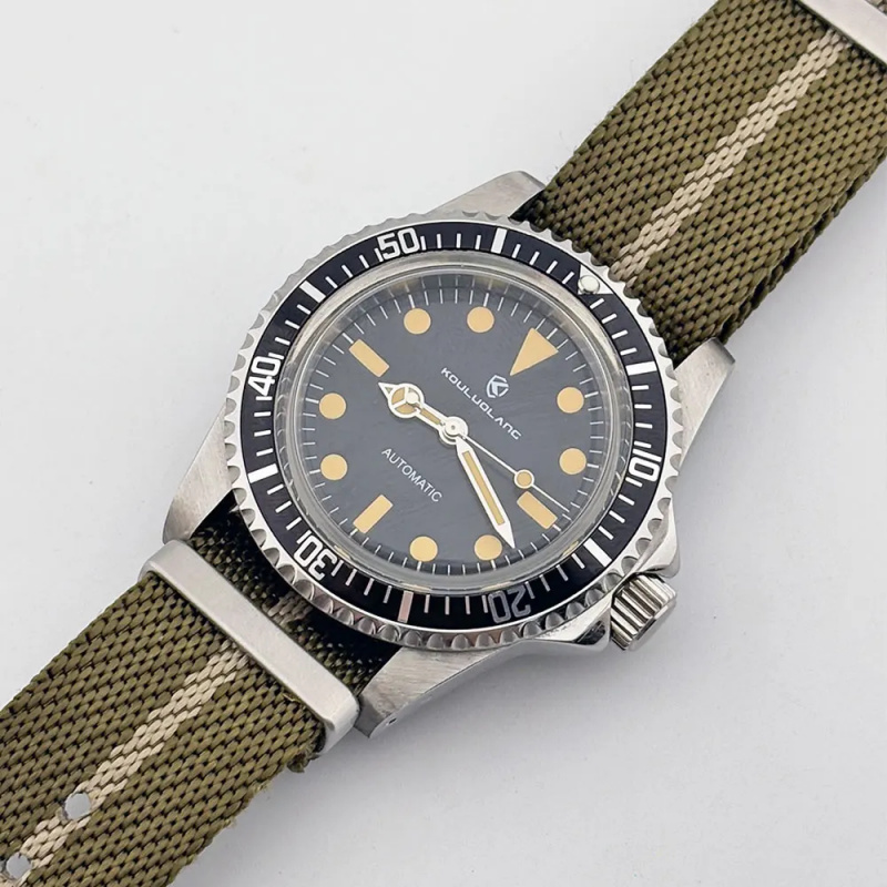 NH35 vintage 40mm sapphire gla - Tropic Strap Vintage recension och pris