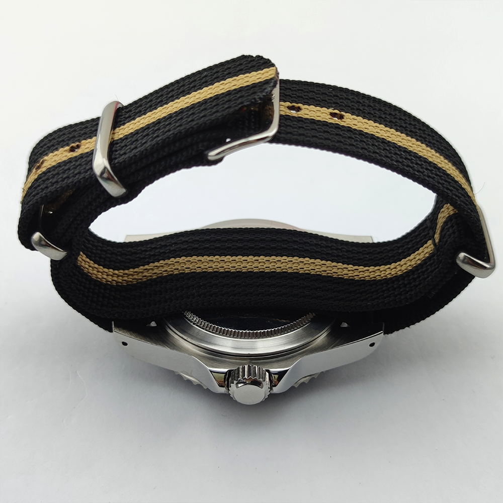 Vintage Diver Automatic Watch  - Tropic Strap Vintage recension och pris