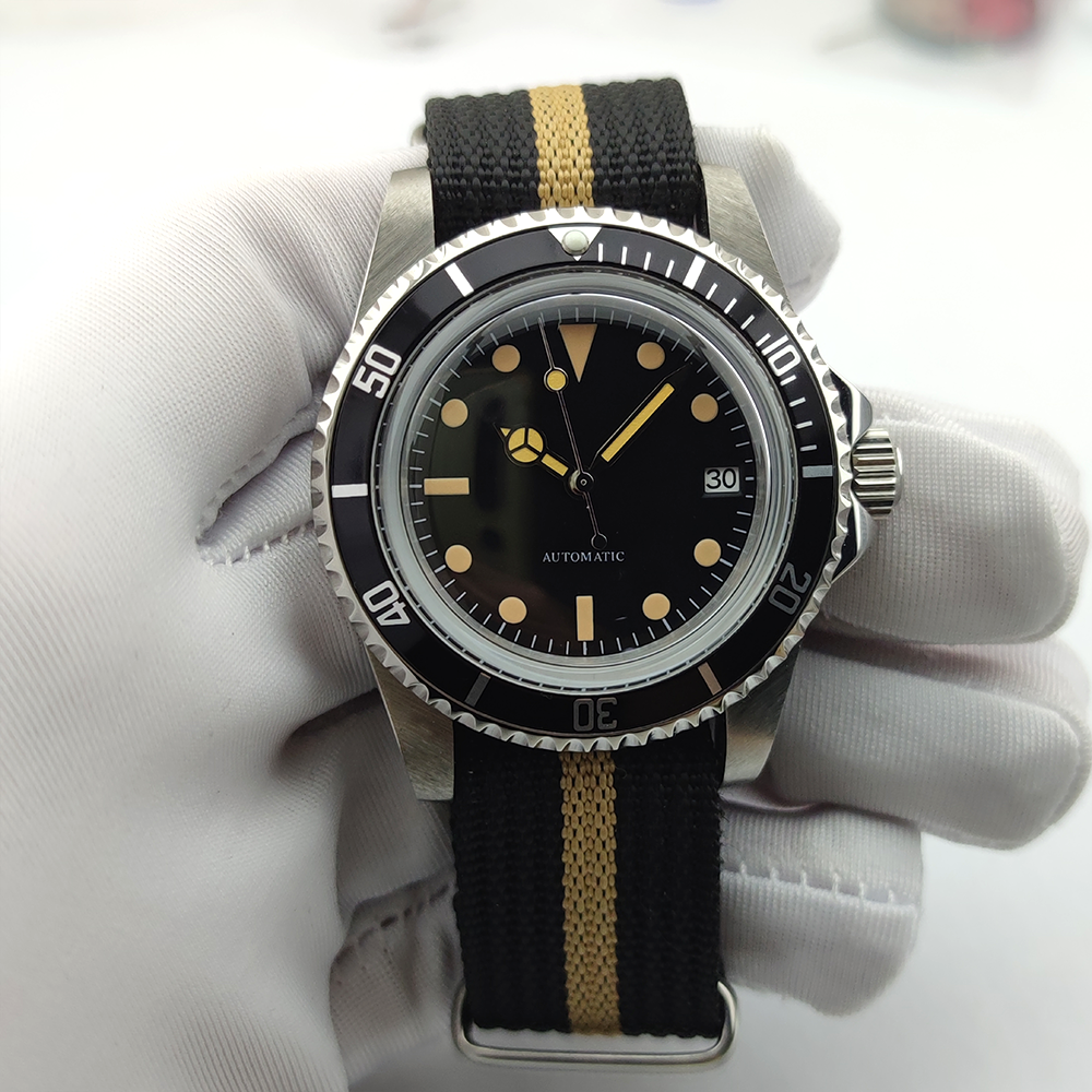 Vintage Diver Automatic Watch  - Tropic Strap Vintage recension och pris