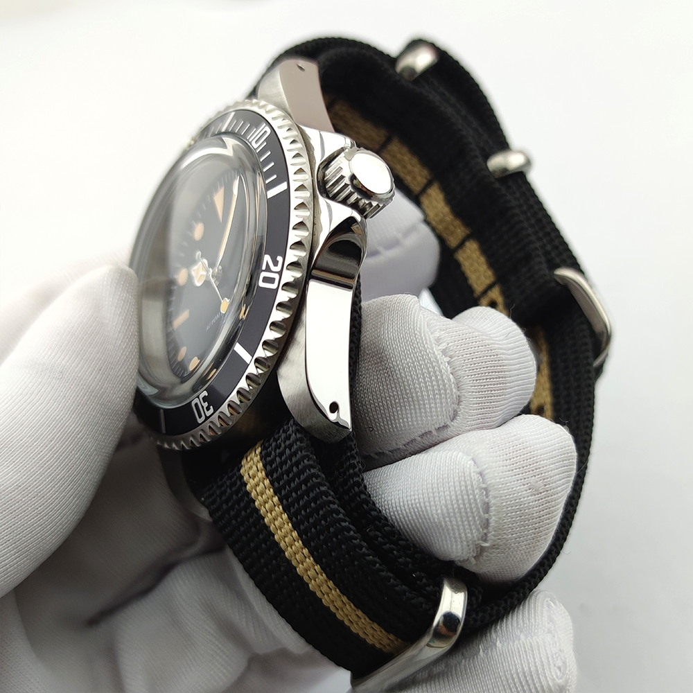 Vintage Diver Automatic Watch  - Tropic Strap Vintage recension och pris
