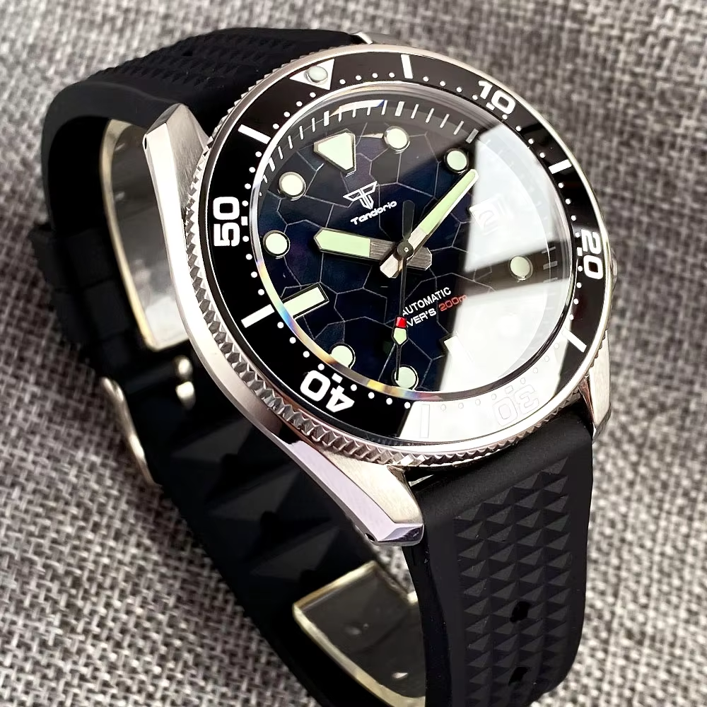 Tandorio 42.5mm Japan NH35A Au - Rubber Strap Diver recension och pris