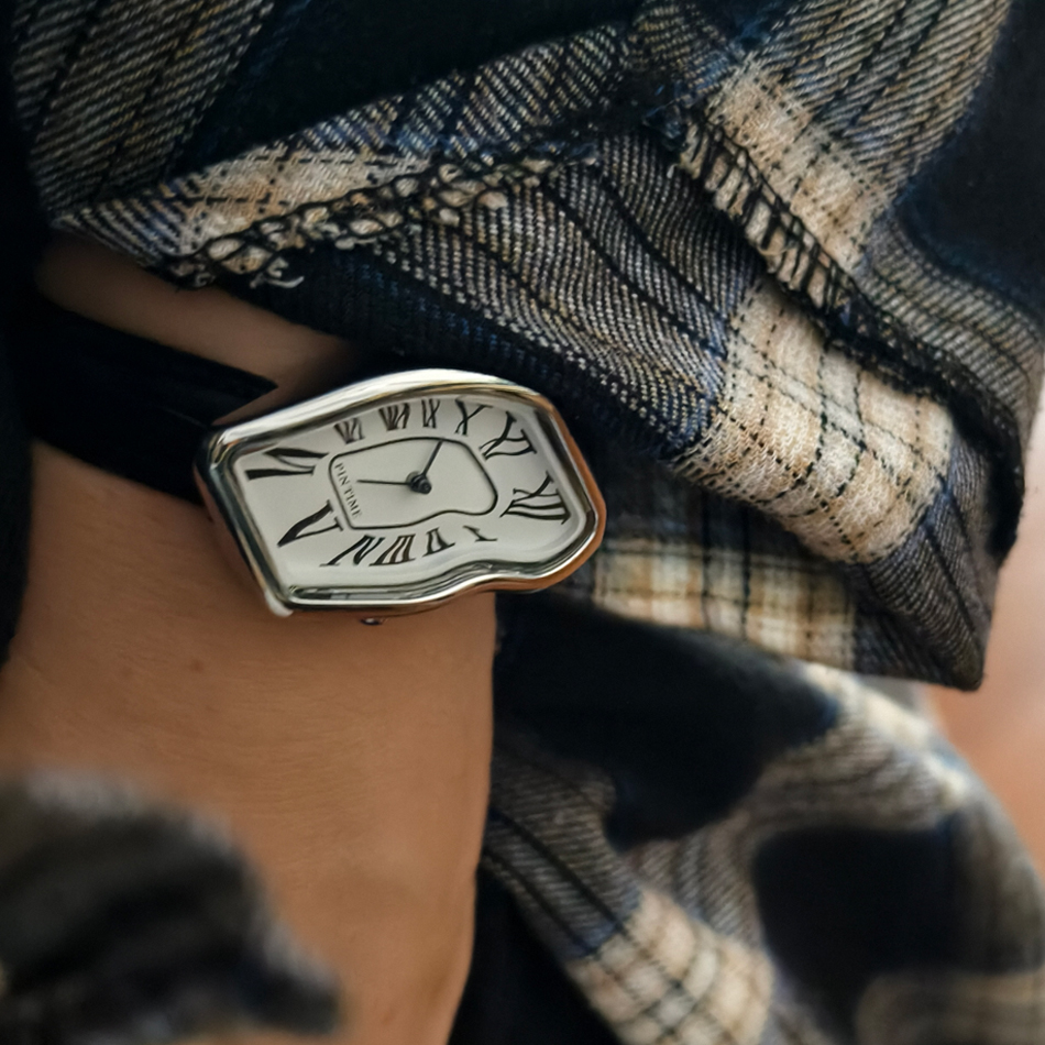 Surrealist Art Melting Clock W - Leather Watch Band Men recension och pris