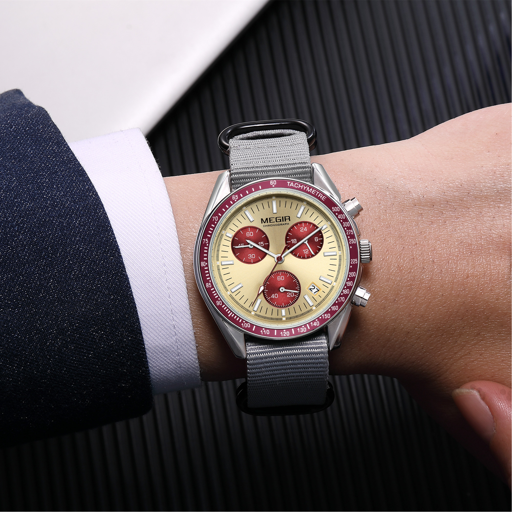 MEGIR Chronograph Canvas Strap - Canvas Strap Watch recension och pris
